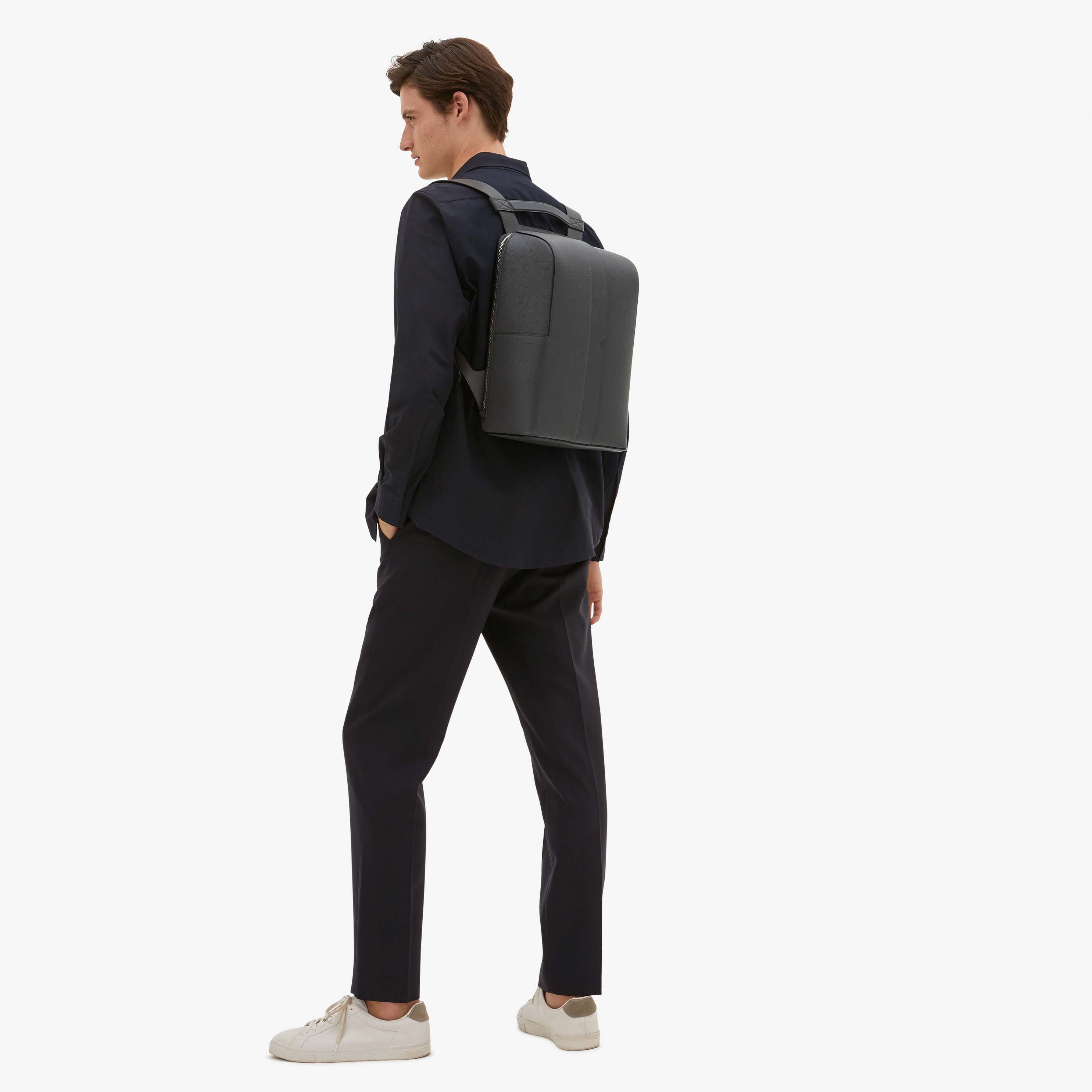 Valextra V-Line: Gray Leather elegant laptop backpack