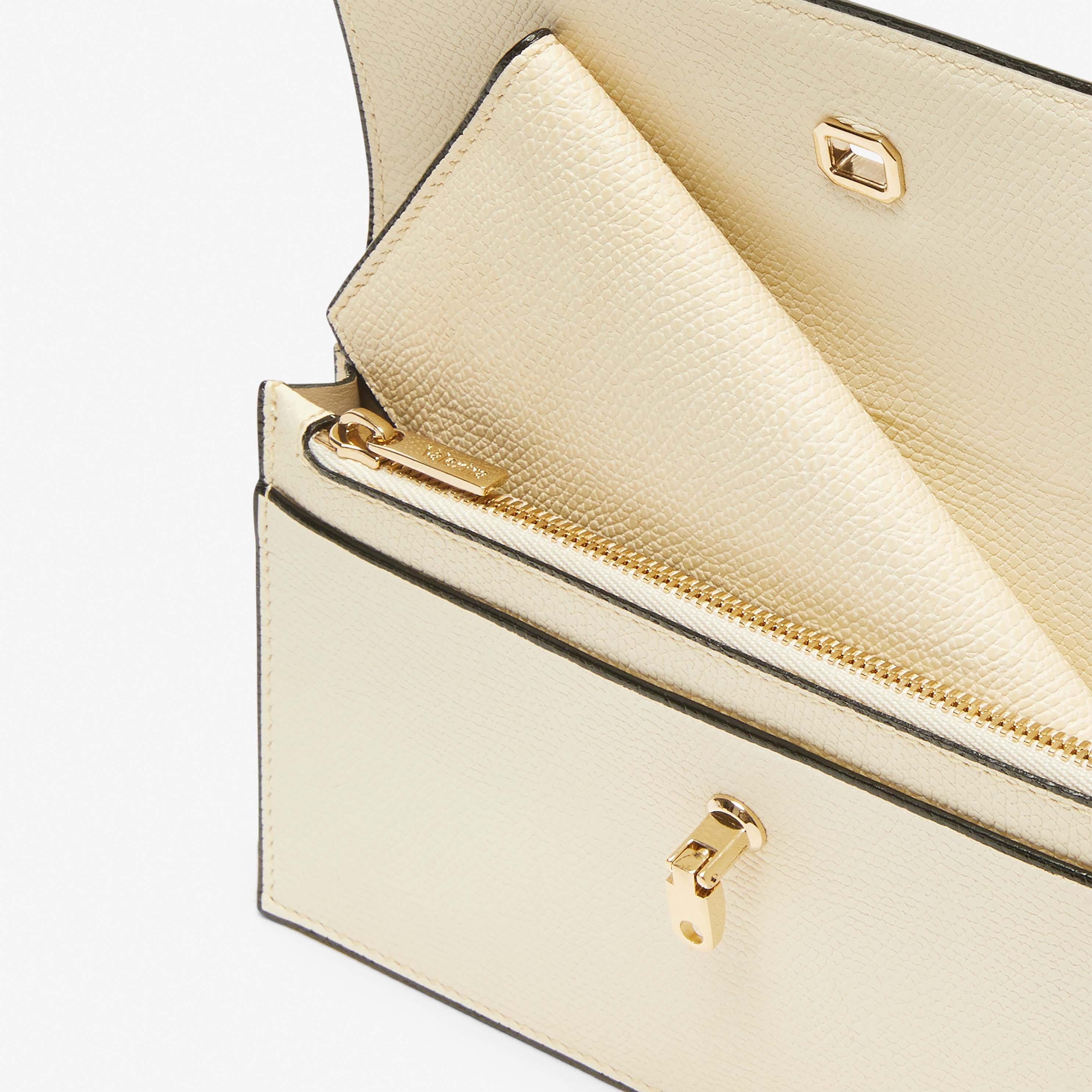 Women's leather minimalist wallets: Small, bifold, zip | Valextra