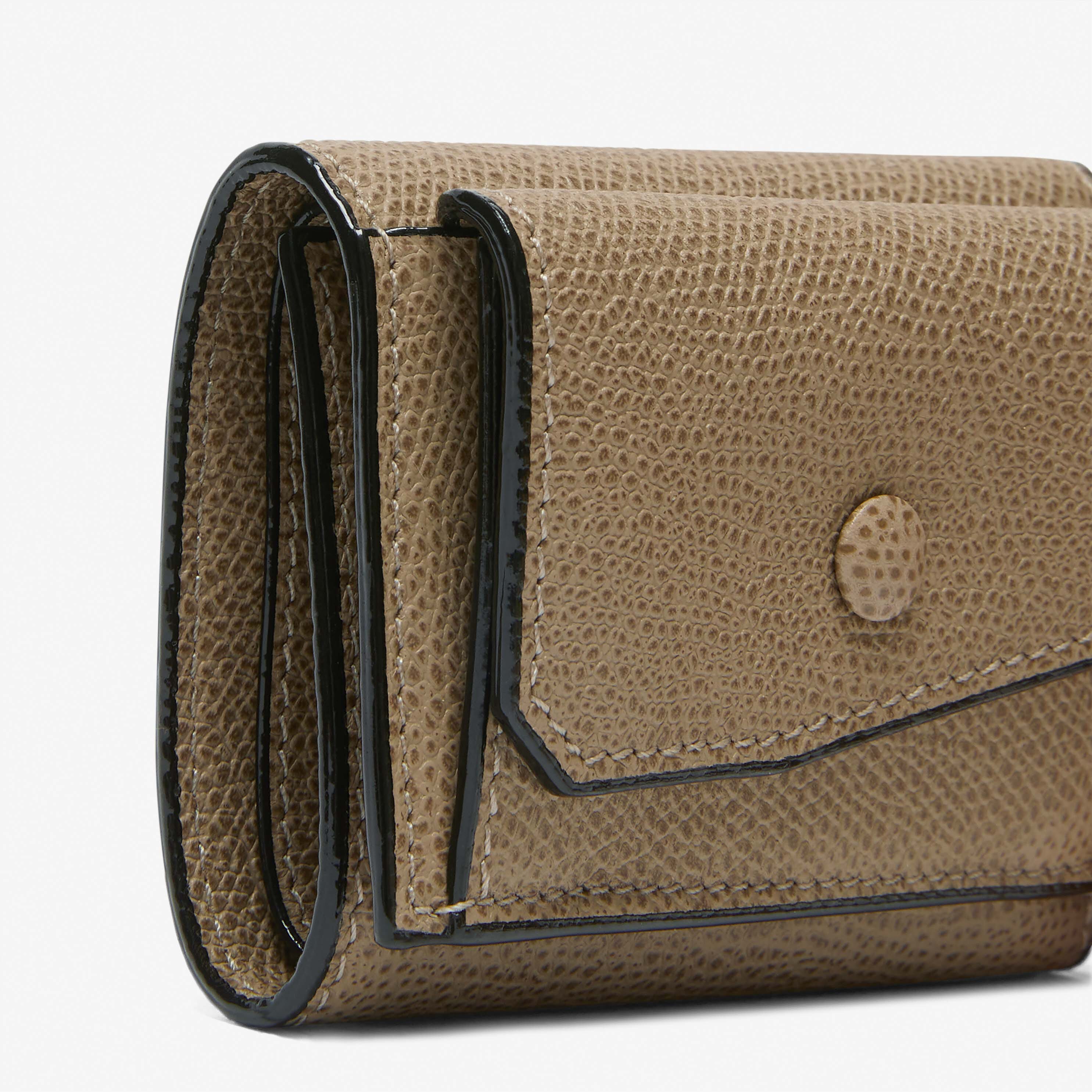 Oyster Brown Leather Small Purse