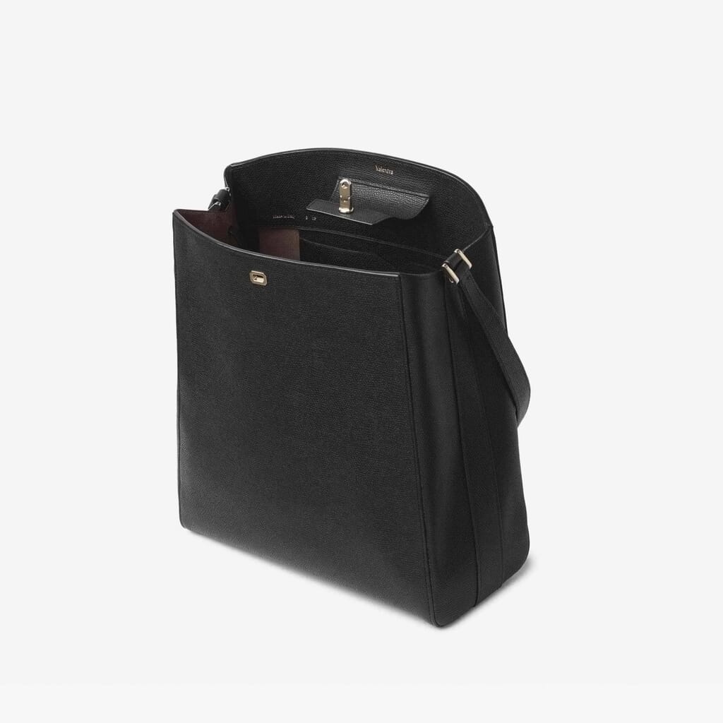 Black Leather Medium shoulder bag | Valextra Brera