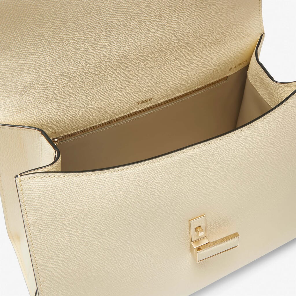 LARGE HANDBAG ISIDE CALF LEATHER VS LIGHT GOLD,WW,gallery image number 2