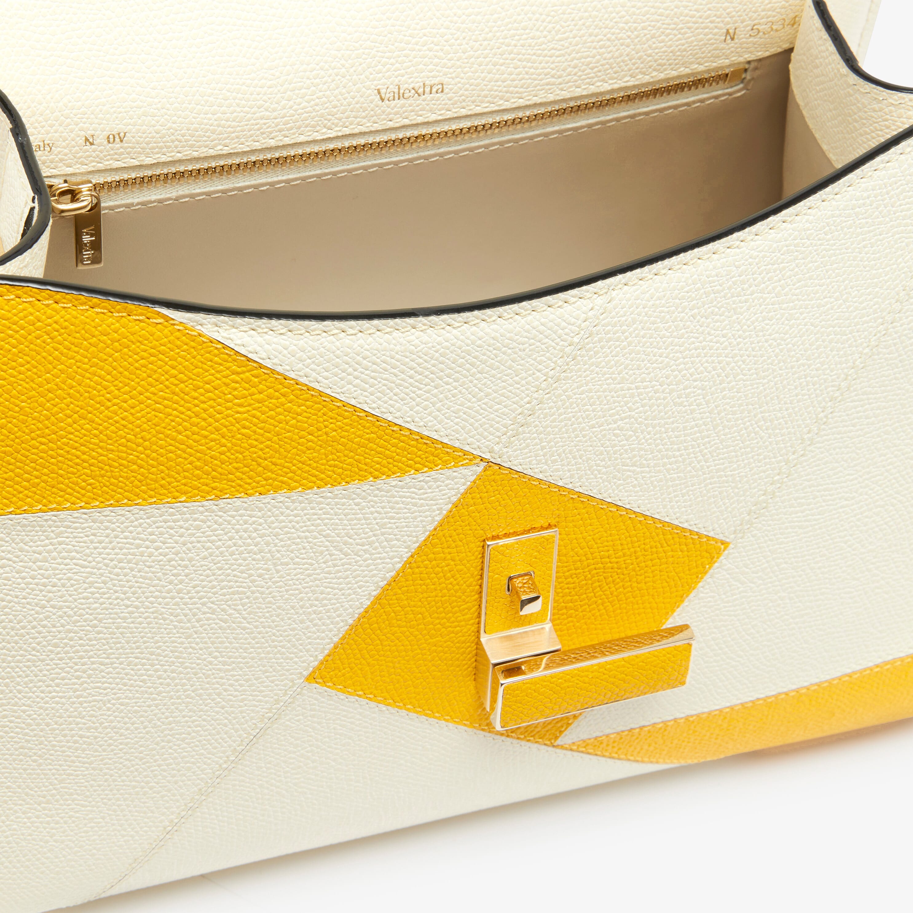 Iside Carousel Top handle Medium bag - Pergamena White/Sun Yellow - Vitello VS-Intarsio Rombo - Valextra - 4